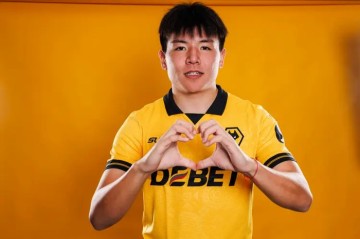 世俱杯网站-冬窗绝杀！徐彬死而复生租借英甲，2小时双城狂奔上演生死时速！|狼队|巴恩斯利|英超|U21|哈维-巴恩斯_新浪体育_新浪新闻