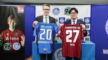 世俱杯网站-汉诺威官方：与水户蜀葵继续合作，每年他们会派球员来汉诺威锻炼