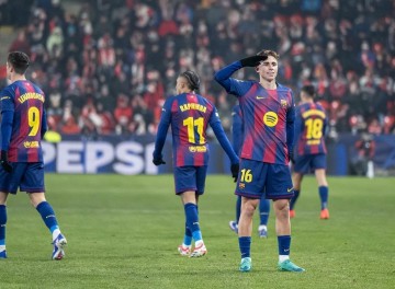 世俱杯赛程-4:2！莱万另类双响，巴萨2记世界波，拒绝爆冷逆转跻进欧冠前八