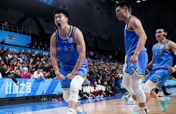 世俱杯赛程-残阵力克浙江！北京传来3好消息，第4外援终于觉醒，小曾即将复出