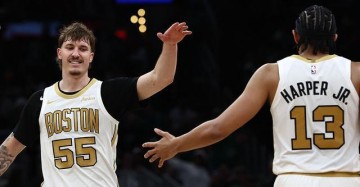 世俱杯赛程-绿军三名球员同场创生涯得分新高 为队史首次